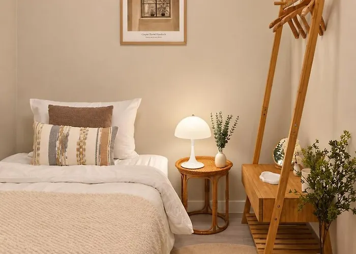 Rest In Seoul, Cozy At Cy Living *